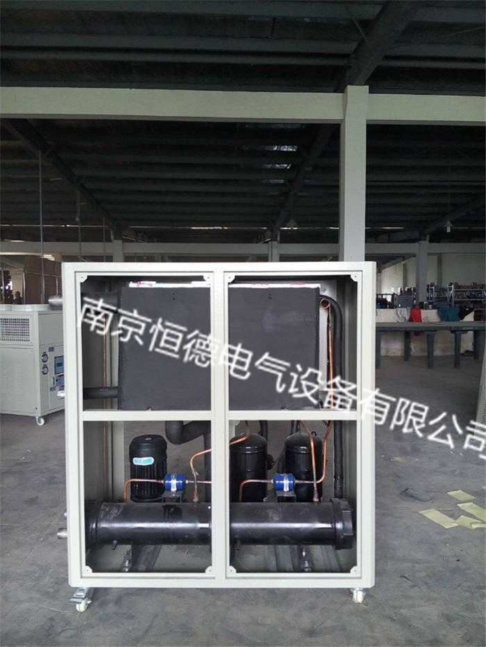 10p水冷式冷水機(jī)特點(diǎn)